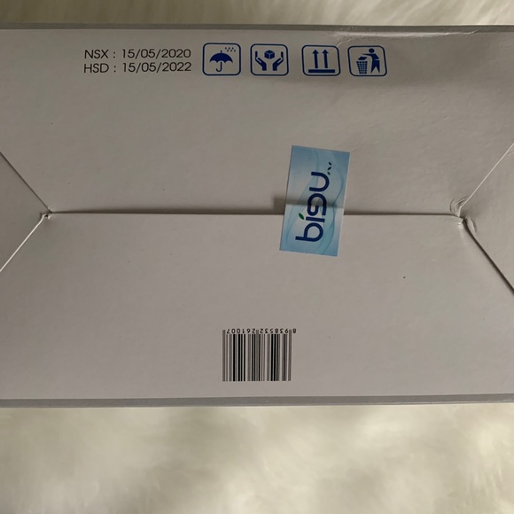 FACE MASK - Picture 4 of 5